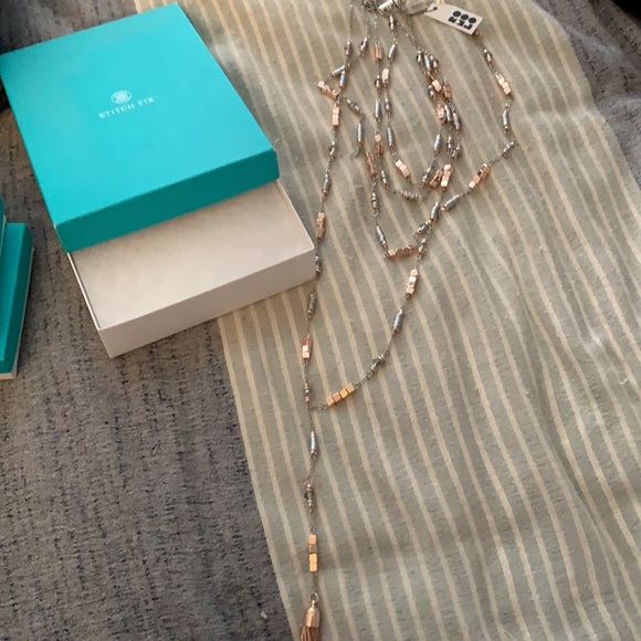 Necklace - Picture 2 of 2